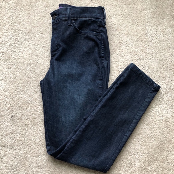 NYDJ Denim - NYDJ Jeans SIZE 6 NYDJ Denim - NYDJ Jeans SIZE 6